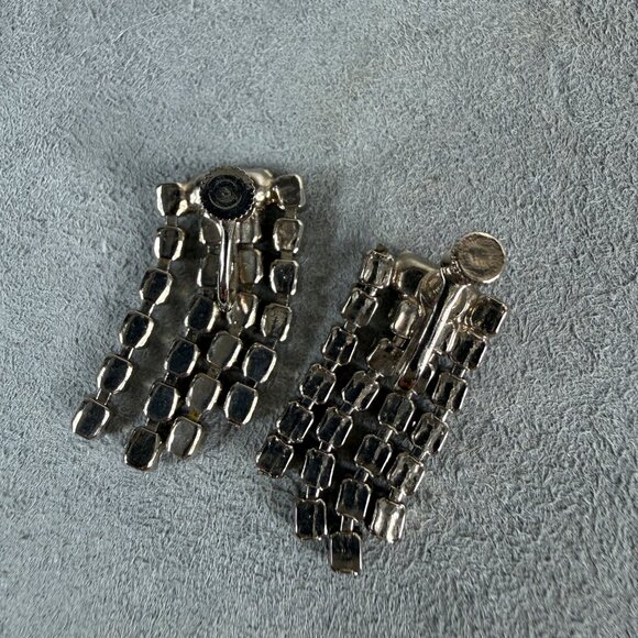 Vintage Clear Rhinestone Fringe Silver Tone Screw Back Earrings - Picture 7 of 9
